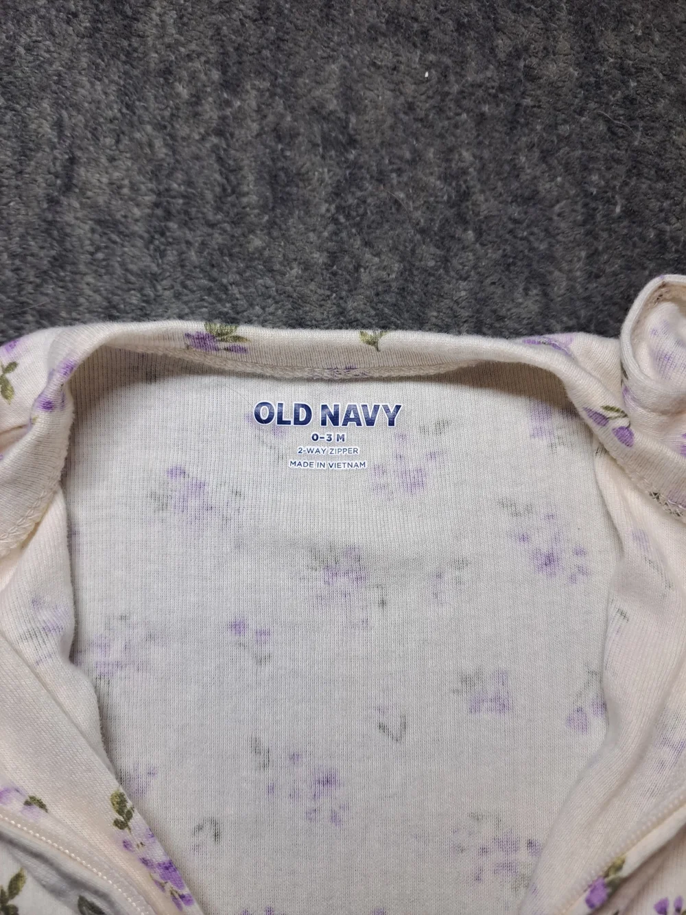 Old Navy Long Sleeved Floral Print Sleeper 0-3 Month Nwot